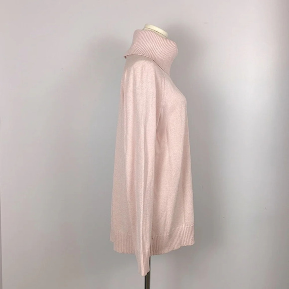 St. John Sport Wool Blend Pink Knit Turtleneck Sweater size Medium - Picture 4 of 11